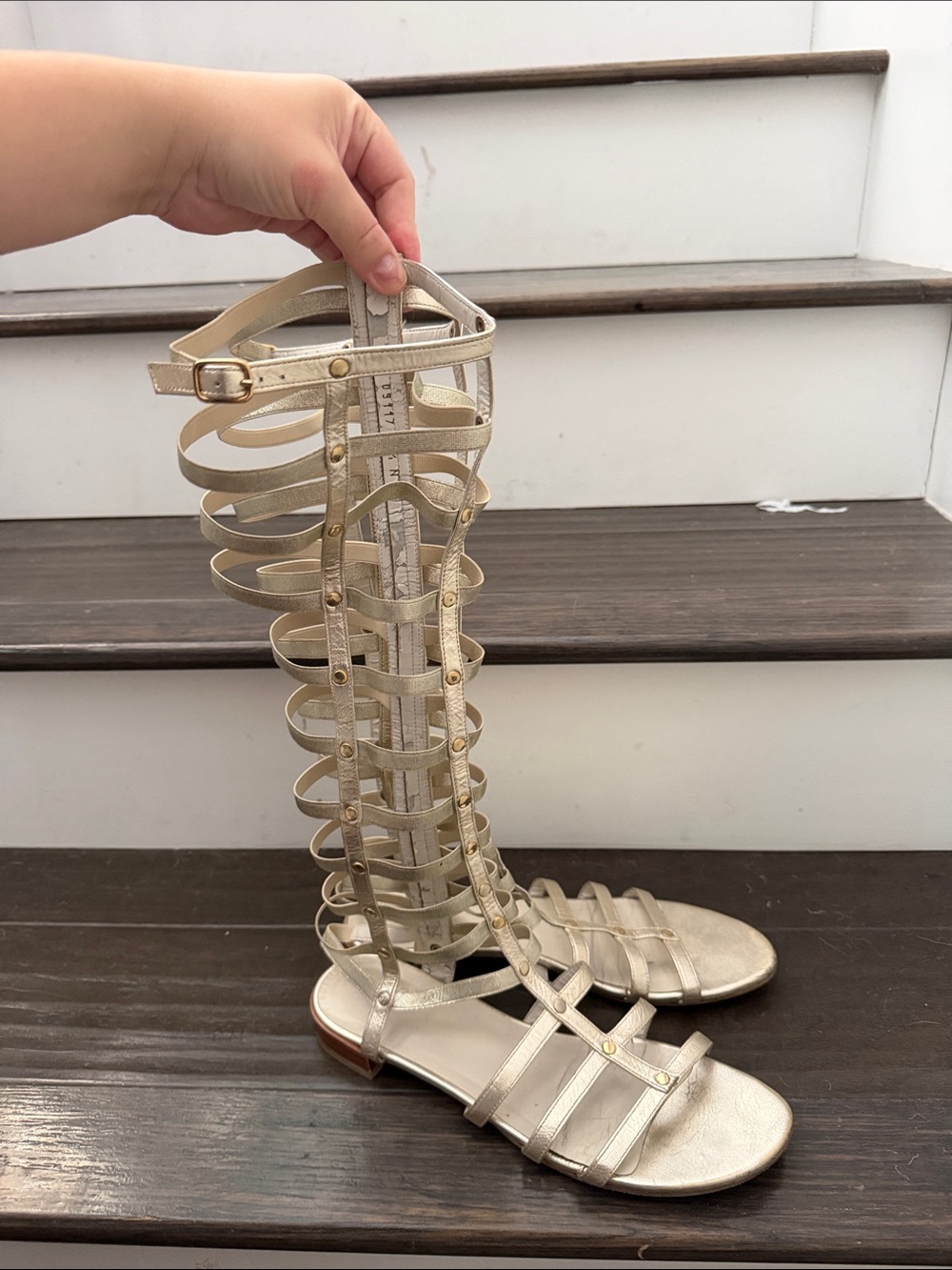 Stuart Weitzman Metallic Gold Leather Gladiator Knee-High Sandals 8.5